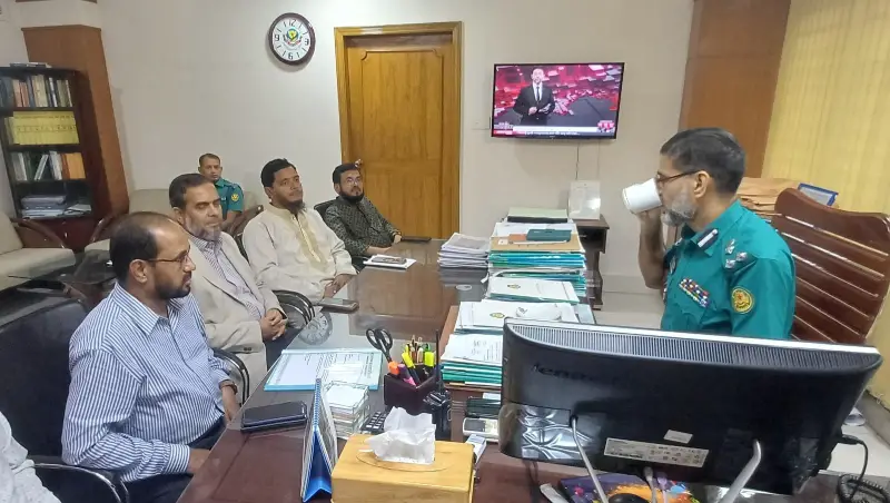 জাতীয় সমাবেশ সফল করতে জামায়াতের প্রতিনিধি দলের ডিএমপিতে বৈঠক জাতীয় সমাবেশ সফল করতে জামায়াতের প্রতিনিধি দলের ডিএমপিতে বৈঠক