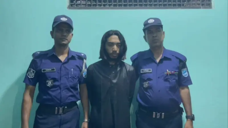 ধামরাইয়ে শিশু বলাৎকারের অভিযোগে মাদ্রাসা শিক্ষক গ্রেপ্তার ধামরাইয়ে শিশু বলাৎকারের অভিযোগে মাদ্রাসা শিক্ষক গ্রেপ্তার