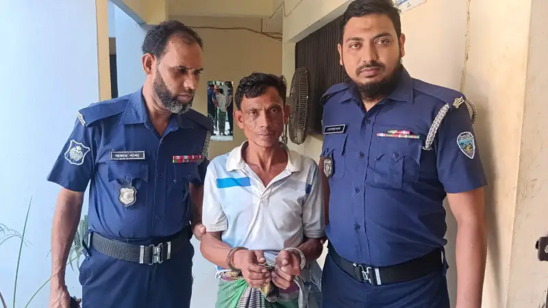 ৮ বছরের শিশু ধর্ষণের ঘটনায় গ্রেফতার ধর্ষক
