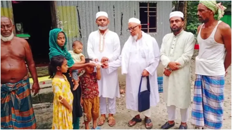 জুলাই যোদ্ধার পরিবারকে আর্থিক সহায়তা প্রদান জামায়াতে ইসলামীর জুলাই যোদ্ধার পরিবারকে আর্থিক সহায়তা প্রদান জামায়াতে ইসলামীর