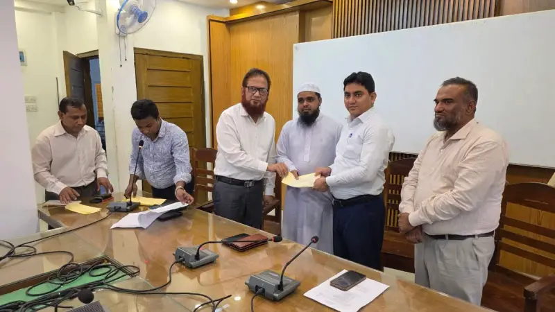 রায়পুরায় ২৪টি এতিমখানায় ১.৭২ কোটি টাকার অনুদান প্রদান