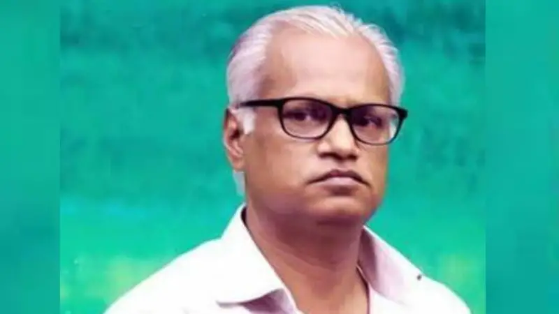 টিসিবির ট্রাকের লাইনটা দেখলে বোঝা যায় বাজার মানুষকে স্বস্তি দিয়েছে না শাস্তি দিচ্ছে? রাজেকুজ্জামান রতন টিসিবির ট্রাকের লাইনটা দেখলে বোঝা যায় বাজার মানুষকে স্বস্তি দিয়েছে না শাস্তি দিচ্ছে? রাজেকুজ্জামান রতন