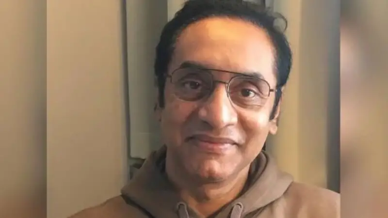হাসিনা ঝাড়ে কারে কারে? প্রশ্ন পিনাকীর