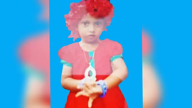 ৪ বছরের শিশুকে হত্যা, সেফটি ট্যাংকে লুকিয়ে রাখল সৎ মা ৪ বছরের শিশুকে হত্যা, সেফটি ট্যাংকে লুকিয়ে রাখল সৎ মা