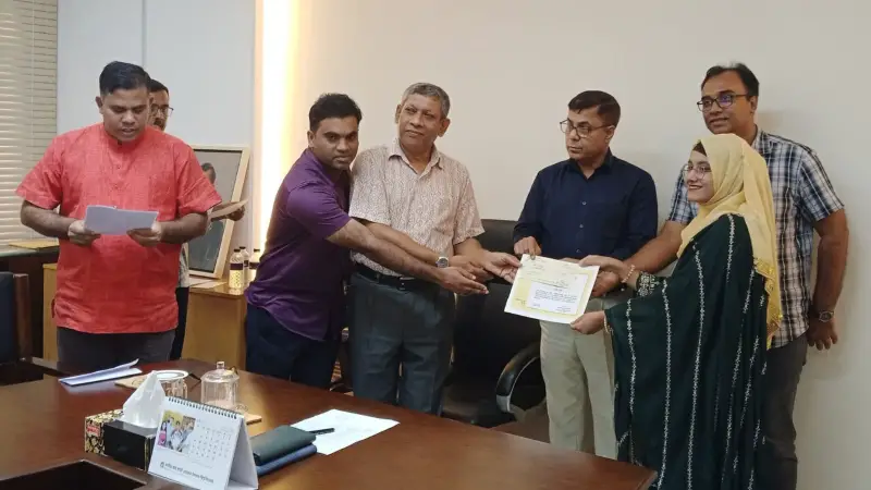 নজরুল বিশ্ববিদ্যালয়ের ১৯ শিক্ষার্থীকে ইন্সটিটিউট অব নজরুল স্টাডিজ বৃত্তি প্রদান নজরুল বিশ্ববিদ্যালয়ের ১৯ শিক্ষার্থীকে ইন্সটিটিউট অব নজরুল স্টাডিজ বৃত্তি প্রদান