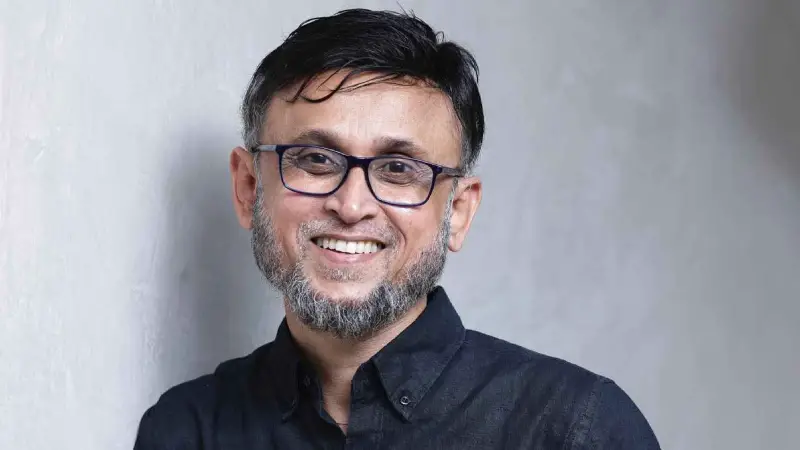 তাঁর মতো বড় মিথ্যাবাদী আপনি আর কোথাও খুঁজে পাবেন না