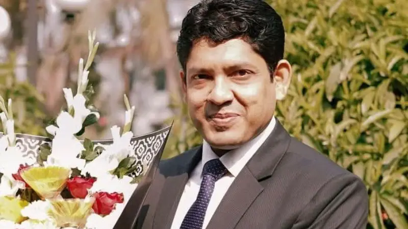 শরীয়তপুর জেলা প্রশাসক আশরাফ উদ্দিনের আপত্তিকর ভিডিওর সেই নারীকে হত্যার হুমকির অভিযোগ শরীয়তপুর জেলা প্রশাসক আশরাফ উদ্দিনের আপত্তিকর ভিডিওর সেই নারীকে হত্যার হুমকির অভিযোগ
