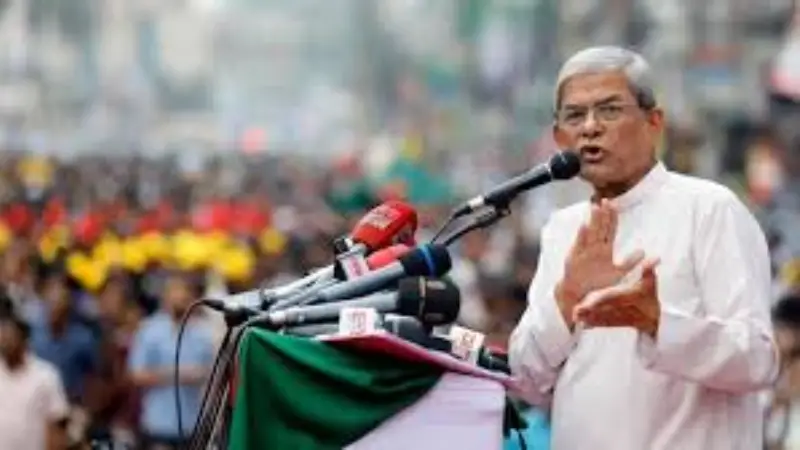 হাসিনা পালিয়েছে কিন্তু তার প্রেত্মারা আছে, আমরা ১৮ কোটি মানুষ তাদের আর চাই না হাসিনা পালিয়েছে কিন্তু তার প্রেত্মারা আছে, আমরা ১৮ কোটি মানুষ তাদের আর চাই না