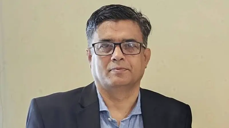 অন্তর্বর্তী সরকার কখনোই সাংবাদিকদের প্রশ্ন করার অধিকার খর্ব করেনি: শফিকুল আলম অন্তর্বর্তী সরকার কখনোই সাংবাদিকদের প্রশ্ন করার অধিকার খর্ব করেনি: শফিকুল আলম