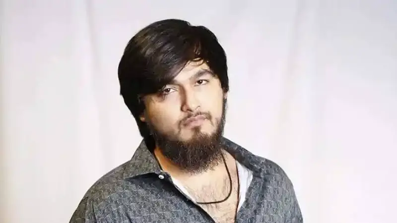 গায়ক নোবেলের যত কুকীর্তি গায়ক নোবেলের যত কুকীর্তি