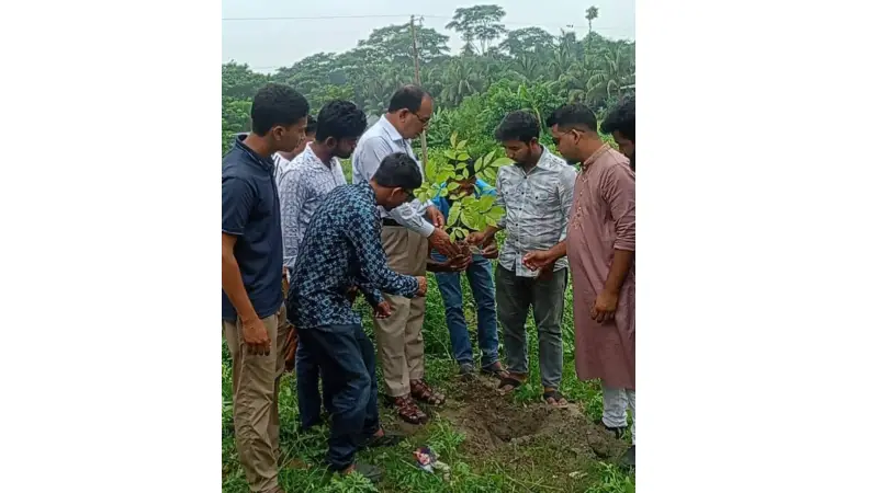 মুকসুদপুরে ছাত্রদলের বৃক্ষরোপণ কর্মসূচি অনুষ্ঠিত