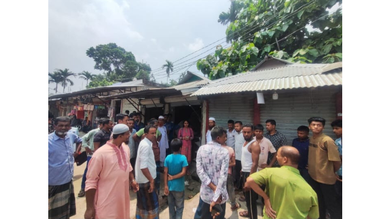 ময়মনসিংহে জলাতঙ্ক রোগে আক্রান্ত গরু জবাই করে মাংস বিক্রি, দোকান সিলগালা ময়মনসিংহে জলাতঙ্ক রোগে আক্রান্ত গরু জবাই করে মাংস বিক্রি, দোকান সিলগালা
