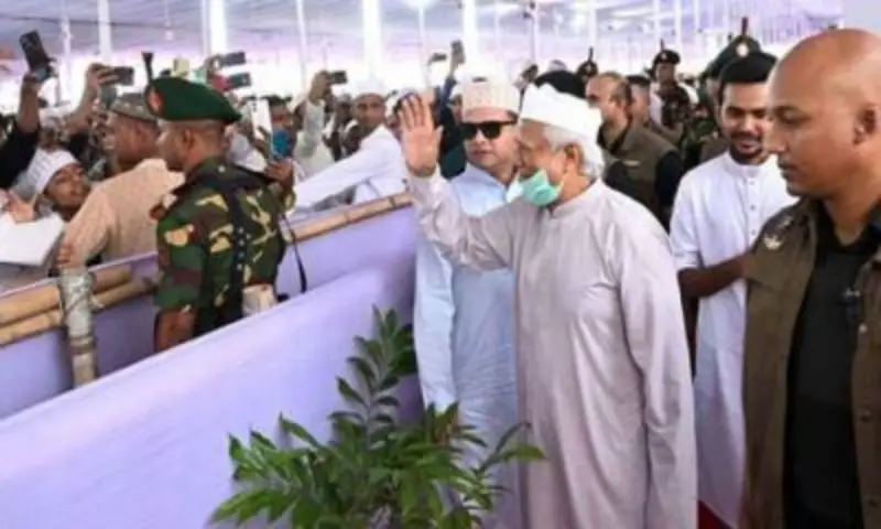 ‘স্যার পাঁচ বছর, দালালদের কথা শুনবেন না’ ‘স্যার পাঁচ বছর, দালালদের কথা শুনবেন না’