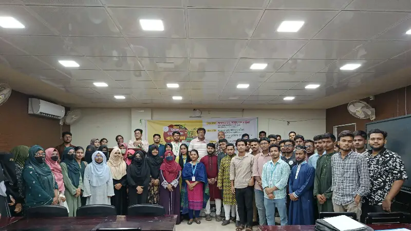 ক্যাম্পাস বার্তার উচ্চারণ আবৃত্তি কর্মশালা অনুষ্ঠিত ক্যাম্পাস বার্তার উচ্চারণ আবৃত্তি কর্মশালা অনুষ্ঠিত