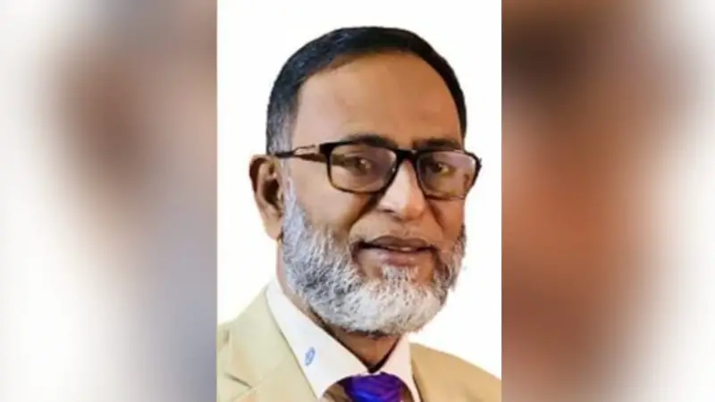 বন্দরে টেন্ডার বিরোধের জেরে সাবেক উপজেলা চেয়ারম্যান মুকুলের উপর হামলা বন্দরে টেন্ডার বিরোধের জেরে সাবেক উপজেলা চেয়ারম্যান মুকুলের উপর হামলা
