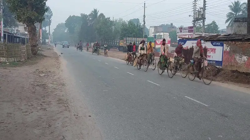 চুয়াডাঙ্গায় আবারো দেশের সর্বনিম্ন তাপমাত্রা ৯ দশমিক ৩ ডিগ্রী সেলসিয়াস চুয়াডাঙ্গায় আবারো দেশের সর্বনিম্ন তাপমাত্রা ৯ দশমিক ৩ ডিগ্রী সেলসিয়াস