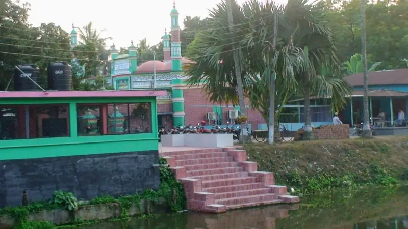 এক রাতের মসজিদের রহস্যে মোড়ানো ইতিহাস এক রাতের মসজিদের রহস্যে মোড়ানো ইতিহাস