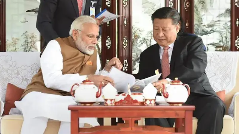 তবে কী উপায় না পেয়ে চীনের দিকে ঝুঁকছেন মোদি? ৬ বছর পর সফরে যাচ্ছেন বেইজিং
