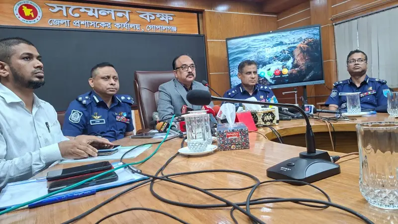 গোপালগঞ্জে এনসিপি’র পদযাত্রা ঘিরে হামলার বিষয়ে কোন গোয়েন্দা তথ্য ছিলনা: বিভাগীয় কমিশনার