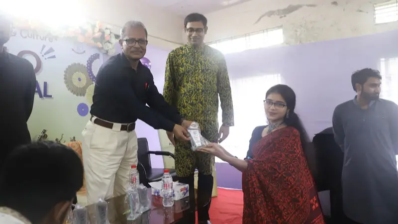 যুক্তিবাদ ও নৈতিকতার চর্চাই দর্শনের প্রাণ: রেজাউল করিম যুক্তিবাদ ও নৈতিকতার চর্চাই দর্শনের প্রাণ: রেজাউল করিম
