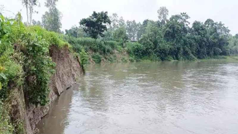 বগুড়ায় নদী এখন ভয়, প্রতিদিন কেড়ে নিচ্ছে বাঁচার অবলম্বন বগুড়ায় নদী এখন ভয়, প্রতিদিন কেড়ে নিচ্ছে বাঁচার অবলম্বন