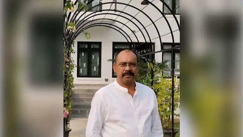 নওগাঁ জেলা যুবলীগের সভাপতি গ্রেপ্তার