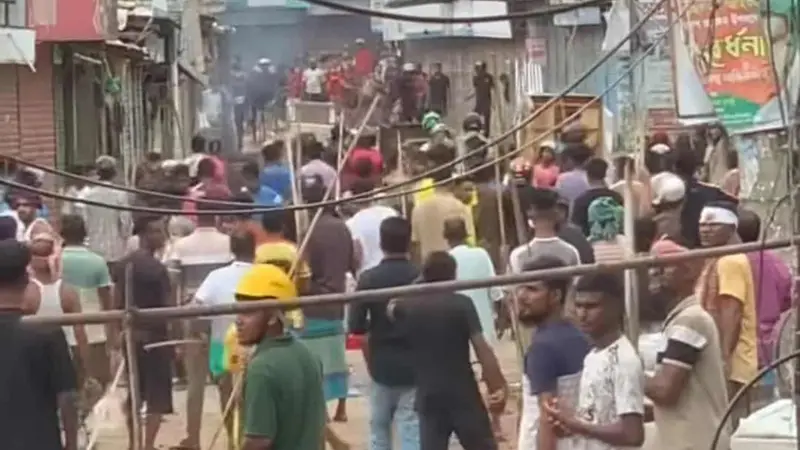নবীগঞ্জ দফায় দফায় সংঘর্ষে শতাধিক লোক আহত নবীগঞ্জ দফায় দফায় সংঘর্ষে শতাধিক লোক আহত