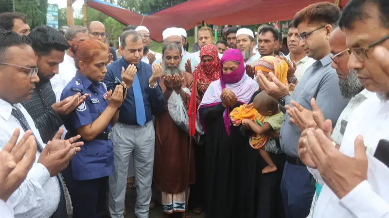মাগুরায় জুলাই শহীদ স্মৃতিস্তম্ভের ভিত্তি প্রস্তর স্থাপন মাগুরায় জুলাই শহীদ স্মৃতিস্তম্ভের ভিত্তি প্রস্তর স্থাপন