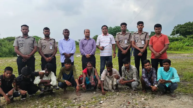 আখাউড়ায় প্রকাশ্যে মাদক সেবন: ভ্রাম্যমাণ আদালতে যুবকের কারাদণ্ড