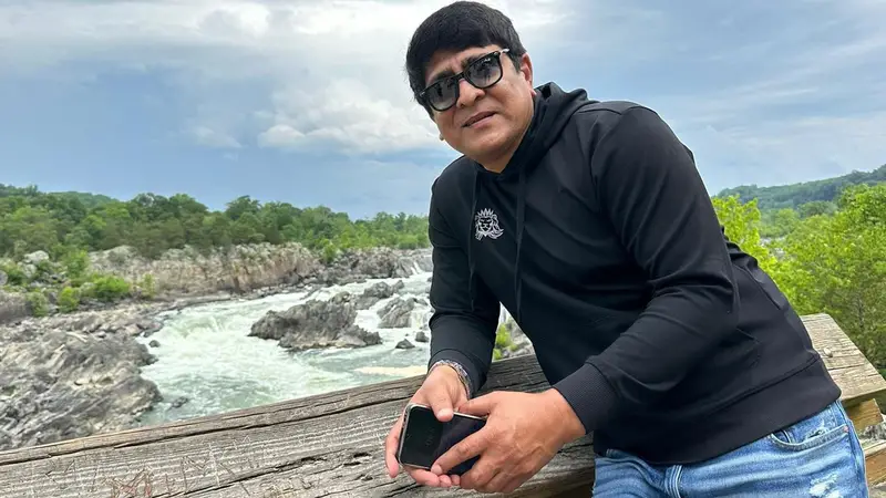 অমিত হাসান এবার নায়ক থেকে কবি, প্রকাশ করছেন কবিতার বই! অমিত হাসান এবার নায়ক থেকে কবি, প্রকাশ করছেন কবিতার বই!