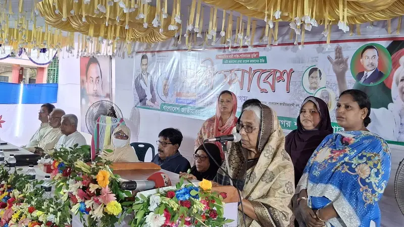 নির্বাচনকে পিছিয়ে দেয়ার গভীর ষড়যন্ত্র চলছে নির্বাচনকে পিছিয়ে দেয়ার গভীর ষড়যন্ত্র চলছে