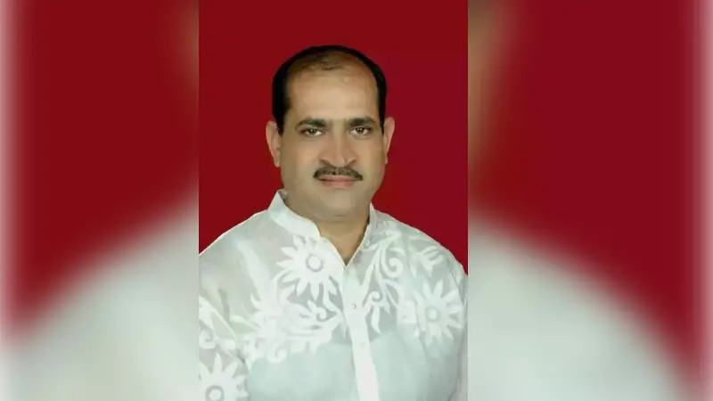 ভাঙ্গায় গার্মেন্টস মালিককে কুপিয়ে জখম করে ১৮ লাখ টাকা ছিনতাই ভাঙ্গায় গার্মেন্টস মালিককে কুপিয়ে জখম করে ১৮ লাখ টাকা ছিনতাই