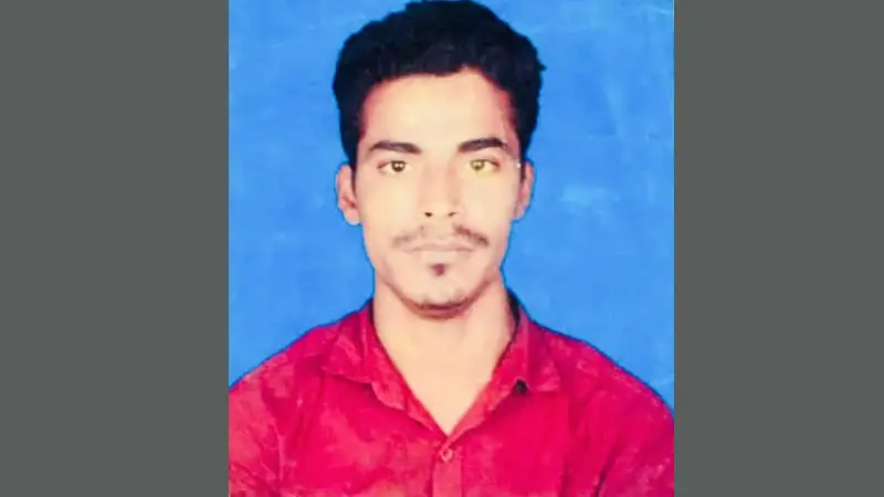 গোপালগঞ্জের কাশিয়ানীতে হাত-পা বাধা ঝুলন্ত মরদেহ উদ্ধার গোপালগঞ্জের কাশিয়ানীতে হাত-পা বাধা ঝুলন্ত মরদেহ উদ্ধার