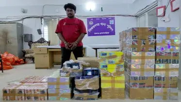 ব্রাহ্মণবাড়িয়ায় কোটি টাকার মোবাইল ডিসপ্লে জব্দ, আটক ১