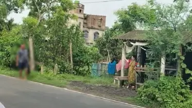 কাটা মাথা হাতে থানায় হাজির! ভাবিকে নৃশংস খুন করল দেবর