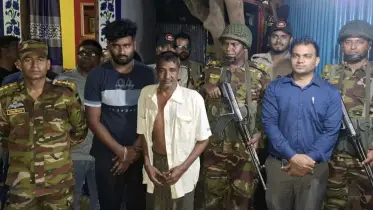 টাঙ্গাইলে যৌথবাহিনীর অভিযানে বাংলা মদ ও নগদ টাকা জব্দ