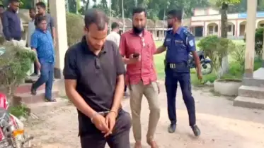 ভুয়া শিক্ষক সেজে এসএসসি পরীক্ষায় প্রক্সি দিতে এসে কলেজছাত্র গ্রেপ্তার