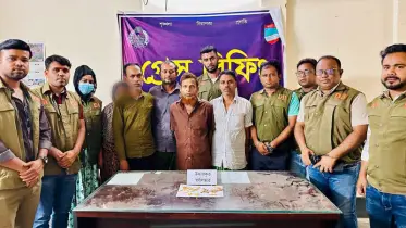 যশোরে বাসা ভাড়া নিয়ে অচেতন করে ১০ লাখ টাকার স্বর্ণালঙ্কার লুট, আটক ৫