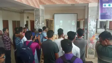হাসিনাকে ক্ষমতায় রাখতে অনলাইন সভার ভাইরাল ভিডিও দেখলো পুরো বিশ্ববিদ্যালয়!