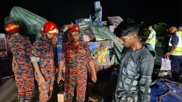 মাওয়া এক্সপ্রেসওয়েতে সড়ক দুর্ঘটনায় ৪ জন নিহত, আহত ১৪