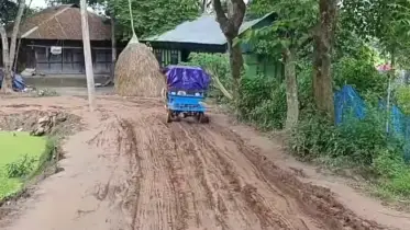 রামগঞ্জে ব্রিজ নির্মাণে বিকল্প সড়কের বেহালা দশা, ভোগান্তিতে স্থানীয়রা