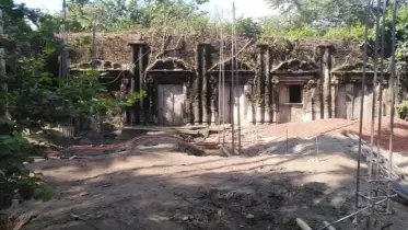 সংস্কারের অভাবে বিলীনের পথে উল্লাসকর দত্তের বাড়ি
