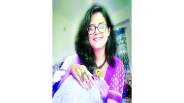 রং-তুলিতে স্বপ্ন বুনন