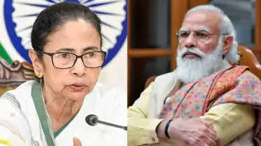 “প্রথমে চা বিক্রেতা, তারপর প্রহরী, এখন সিঁদুর বিক্রেতা”—মমতার কটাক্ষ