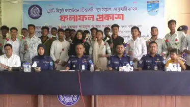 মুন্সীগঞ্জে ১২০ টাকায় পুলিশে চাকরি পেলেন সেঁজুতিরা