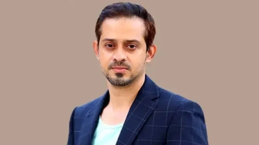 কোরবানির ঈদ আসলে আমরা গরু জবাই করি কিন্তু ছটফট করে তসলিমা নাসরিনরা: ইলিয়াস