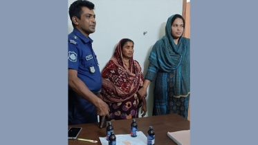 বোয়ালমারীতে মাদক সম্রাজ্ঞী বিন্দু মাসি গ্রেপ্তার
