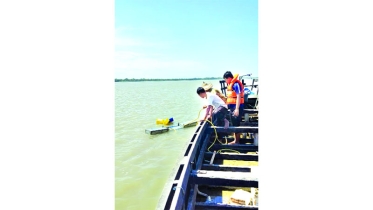 নদীতে দৈনিক ৭৩ হাজার টন প্লাস্টিকের প্রবাহ