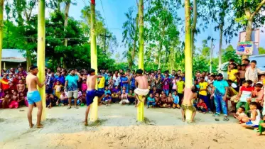 হারাতে বসা ‘তৈলাক্ত কলাগাছ’ ফিরে এলো রোমাঞ্চ ও হাসির ঢেউ তুলে