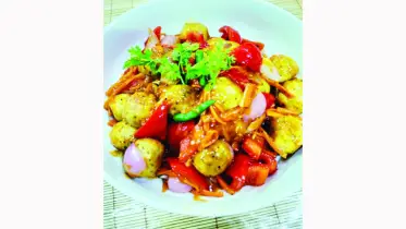 টক-ঝাল-মিষ্টি সসে কোফতা